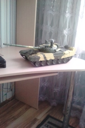 радиоуправляемая модель танка Т-72